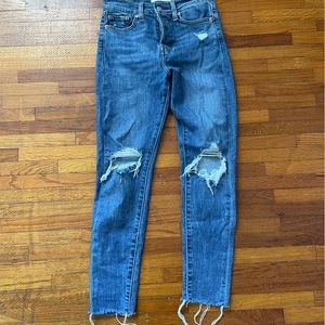 Levi’s Wedgie Skinnies Sz. 25